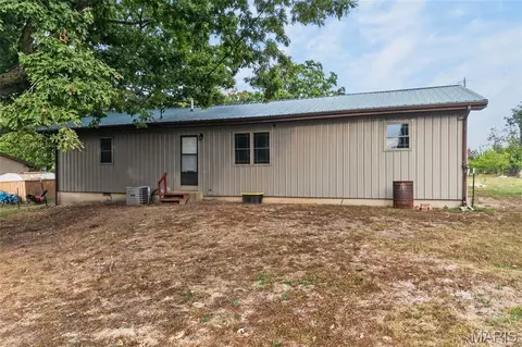 Exterior - 14467 Worth Ln, Plato, MO 65552 photo 6 of 7