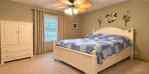 Bedroom - 720-722 Brittany Ct, Waterloo, IL 62298 photo 2 of 3