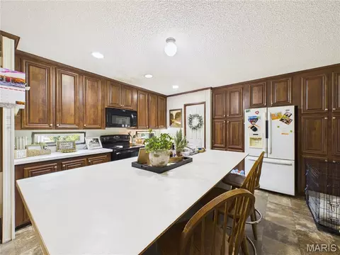 Kitchen - 100 E Highway 62, Risco, MO 63874 photo 2 of 5