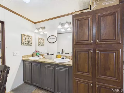 Bath - 100 E Highway 62, Risco, MO 63874 photo 4 of 5