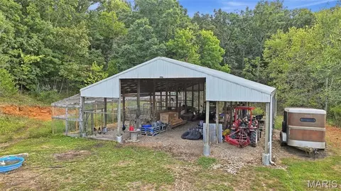Exterior - 1804 Bluebird Rd, Cabool, MO 65689 photo 2 of 21