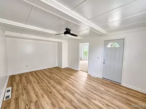 Living - 519 N Section St, Hannibal, MO 63401 photo 1 of 1