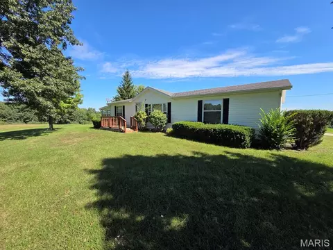Other - 31718 Casino Dr, Canton, MO 63435 photo 3 of 12