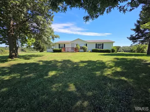 Other - 31718 Casino Dr, Canton, MO 63435 photo 2 of 12