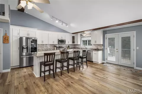 Kitchen - 28796 N Oak Dr, Wright City, MO 63390 photo 1 of 7
