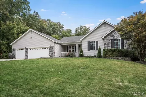 Exterior - 28796 N Oak Dr, Wright City, MO 63390 photo 10 of 11