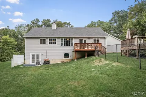 Exterior - 28796 N Oak Dr, Wright City, MO 63390 photo 9 of 11