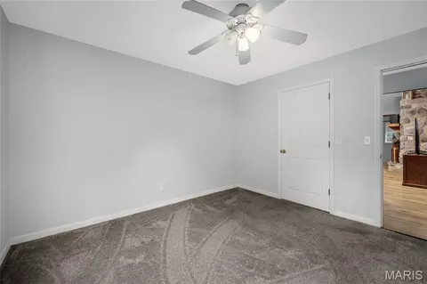 Bedroom - 28796 N Oak Dr, Wright City, MO 63390 photo 4 of 7