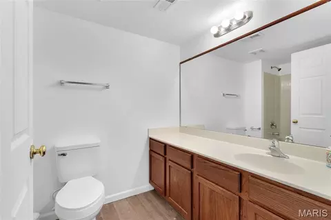 Bath - 9102 Spring Creek Ln, O'fallon, MO 63368 photo 1 of 2