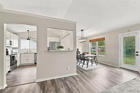 Other - 6 S Perry Cir, O'fallon, MO 63366 photo 4 of 7