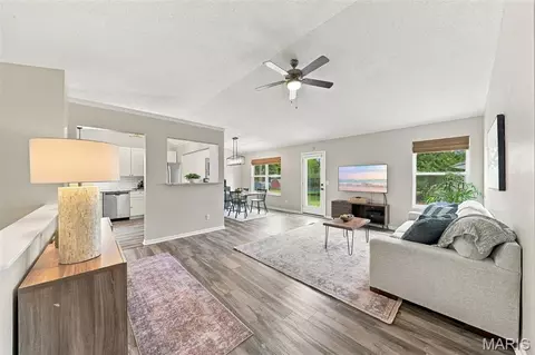 Other - 6 S Perry Cir, O'fallon, MO 63366 photo 2 of 7