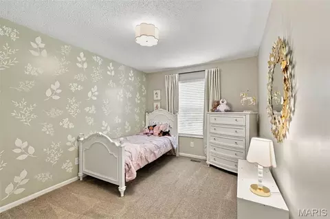 Bedroom - 6 S Perry Cir, O'fallon, MO 63366 photo 3 of 8