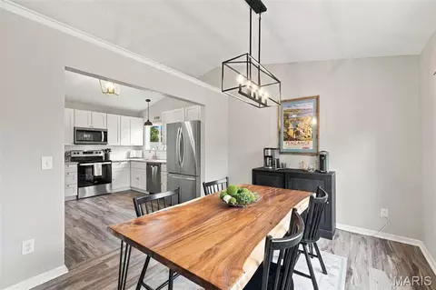 Dining - 6 S Perry Cir, O'fallon, MO 63366 photo 2 of 2
