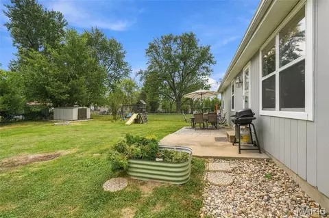 Exterior - 6 S Perry Cir, O'fallon, MO 63366 photo 4 of 4