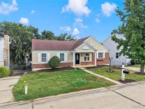 Exterior - 12 Lamplighter Ln, O'fallon, MO 63368 photo 6 of 9