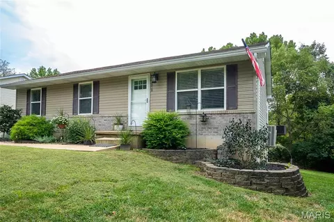 Exterior - 3858 Birch Dr, Imperial, MO 63052 photo 2 of 9