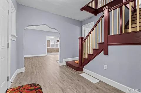 Entry Way - 129 Orchard Dr, Belleville, IL 62221 photo 2 of 5