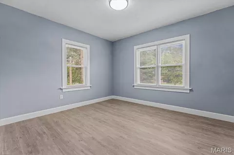 Bedroom - 129 Orchard Dr, Belleville, IL 62221 photo 1 of 5