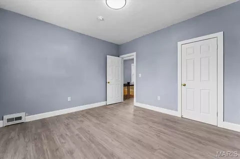Bedroom - 129 Orchard Dr, Belleville, IL 62221 photo 2 of 5