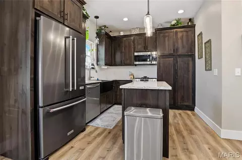Kitchen - 358 Spring Valley Run, Festus, MO 63028 photo 1 of 2