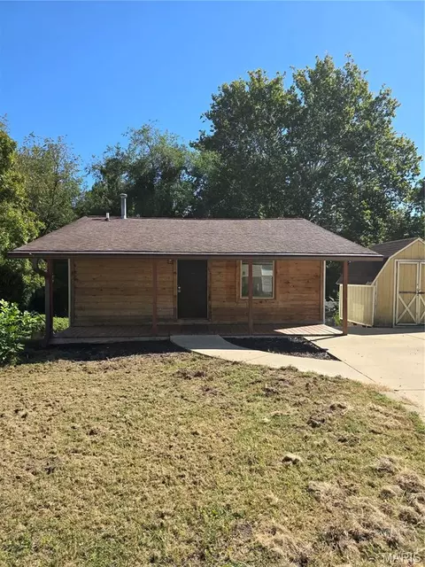 419 S Jefferson Ave, Collinsville, IL 62234