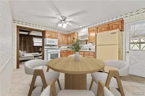 Dining - 833 Weedel Dr, Arnold, MO 63010 photo 1 of 2