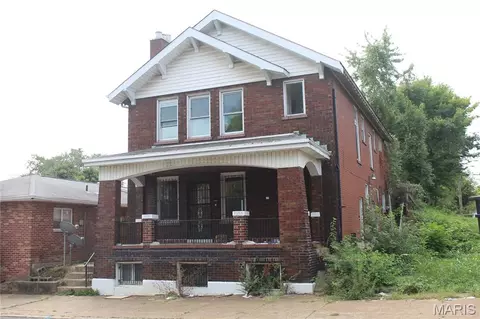 3008 Chippewa St, Saint Louis, MO 63118