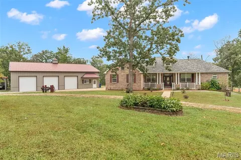 Exterior - 910 Oak Pass Ln, Sullivan, MO 63080 photo 5 of 9