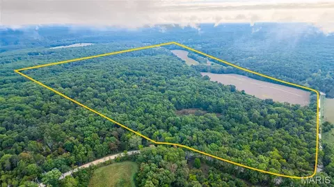 21045 County Road 3560, Saint James, MO 65559