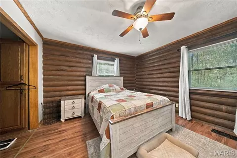 Bedroom - 1 Timber Ln, Salem, MO 65560 photo 3 of 4
