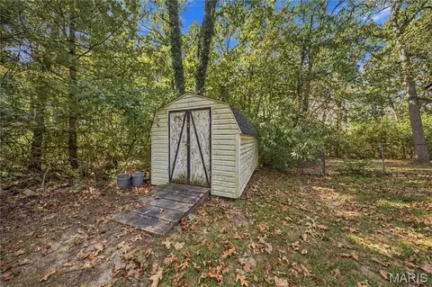 Exterior - 1 Timber Ln, Salem, MO 65560 photo 7 of 14