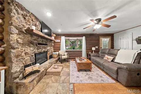 Living - 1 Timber Ln, Salem, MO 65560 photo 1 of 2