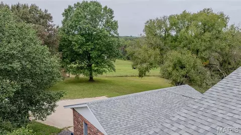 Exterior - 1231 Brown Ln, Saint Clair, MO 63077 photo 10 of 20