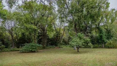 Exterior - 1231 Brown Ln, Saint Clair, MO 63077 photo 16 of 20