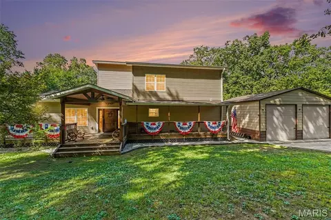 10421 Apke Ln, Catawissa, MO 63015