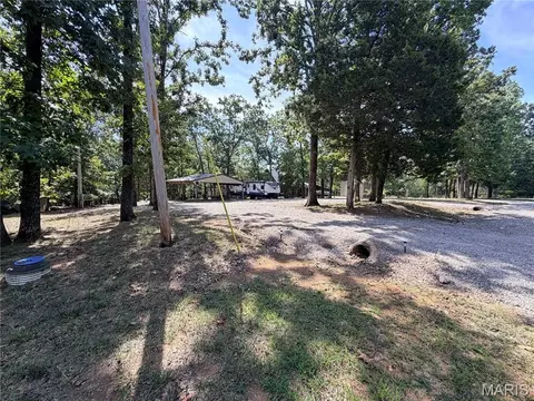 4094 Big Dipper Dr, Perryville, MO 63775