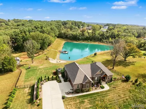 2840 Nicole Ln, Festus, MO 63028