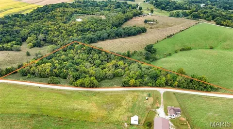 7924 County Road 453, Mokane, MO 65059