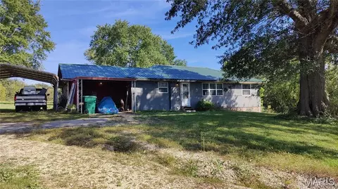 2897 Boeuf Lutheran Rd, New Haven, MO 63068
