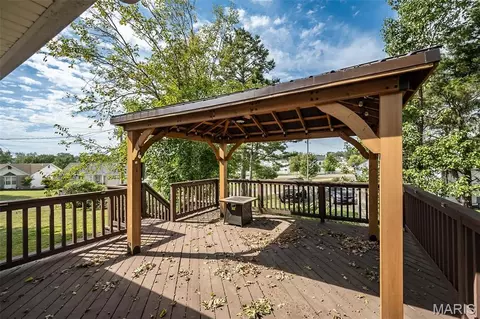 Exterior - 4345 Ringer Rd, Mehlville, MO 63129 photo 10 of 10