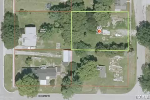 315 N Locust St, Litchfield, IL 62056