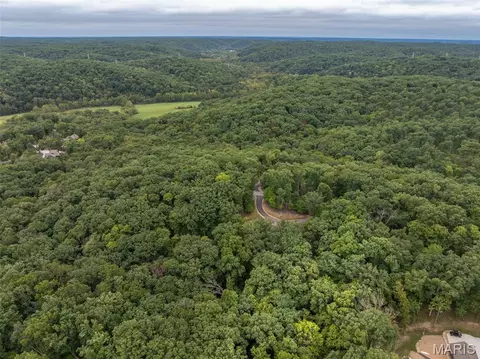 2527 Alpine Trails Dr, Innsbrook, MO 63390 photo 14