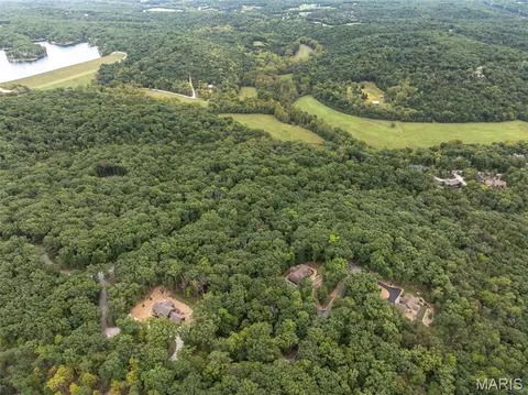 2527 Alpine Trails Dr, Innsbrook, MO 63390 photo 10