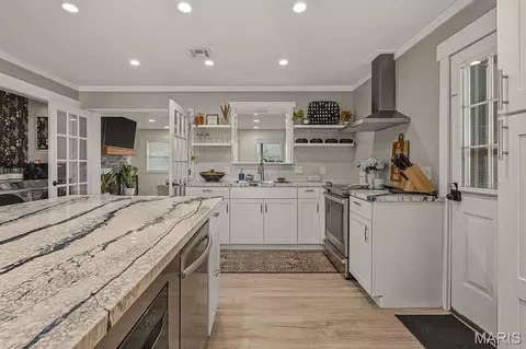 Kitchen - 15076 State Highway A, Kennett, MO 63857 photo 2 of 6