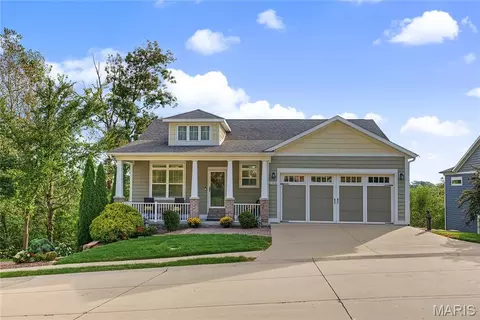 2326 Brister Hill Dr, Cape Girardeau, MO 63701