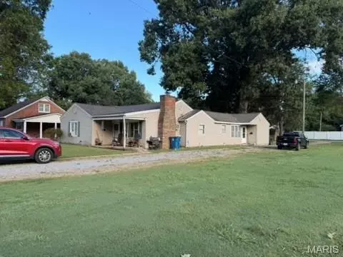 925 Davis, New Madrid, MO 63869