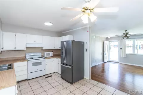 Kitchen - 2912 Raw Wind Dr, High Ridge, MO 63049 photo 1 of 4