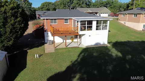 Exterior - 2912 Raw Wind Dr, High Ridge, MO 63049 photo 10 of 20