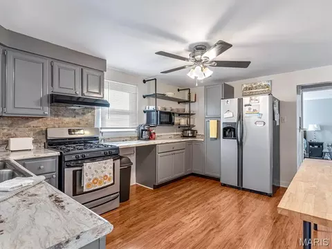Kitchen - 403 S Moore St, Waterloo, IL 62298 photo 1 of 2