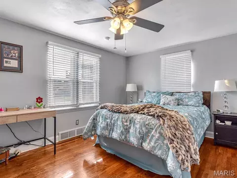 Bedroom - 403 S Moore St, Waterloo, IL 62298 photo 1 of 4
